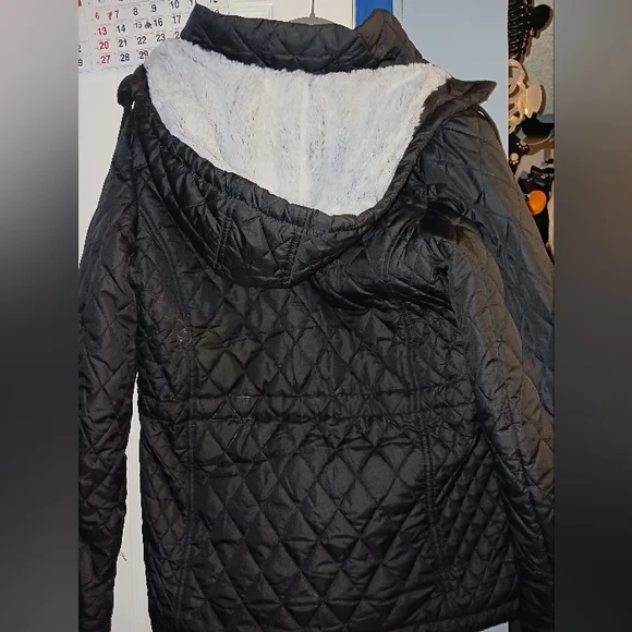 Jacket - Picture 2 of 11